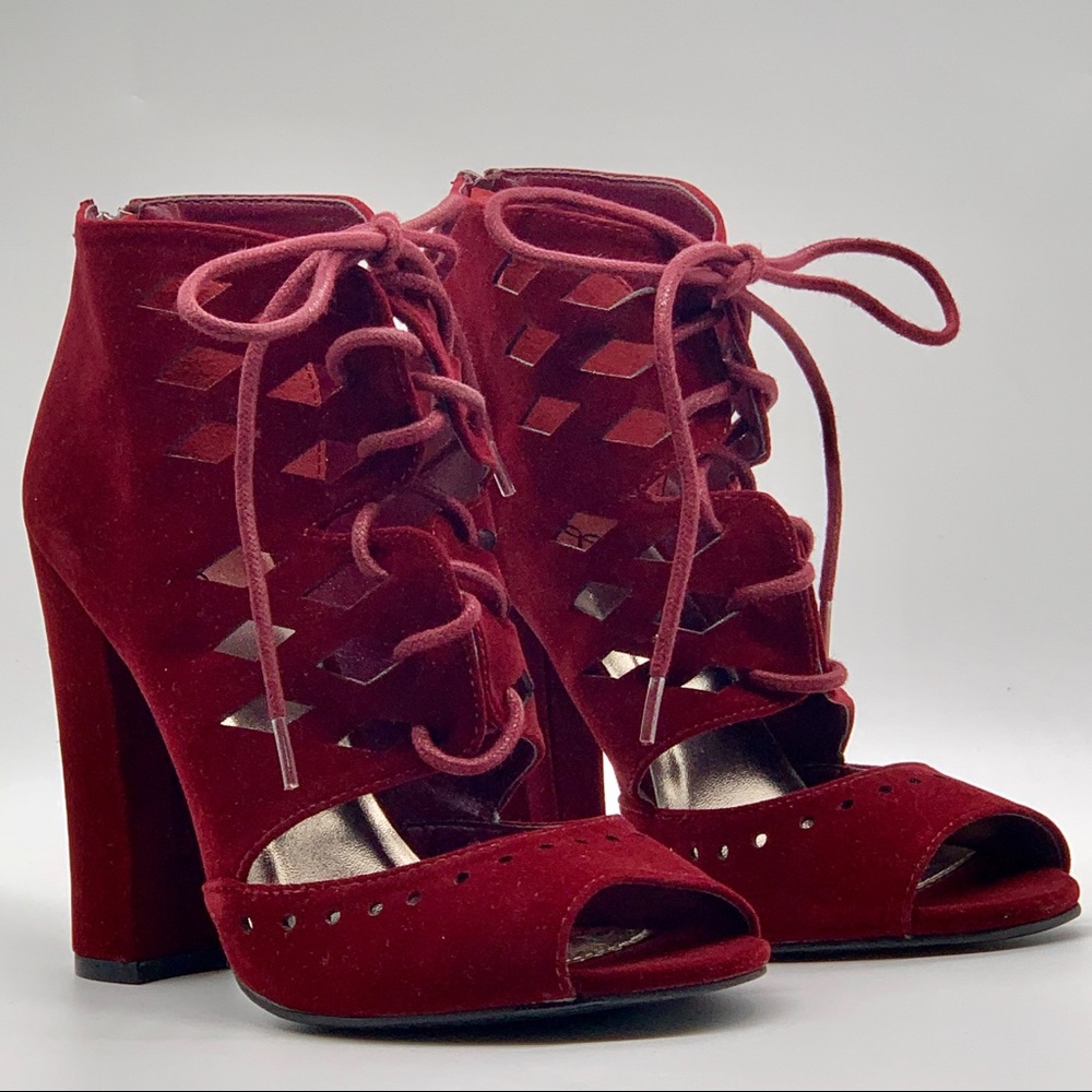 New ModCloth x Qupid Immortal Garnet Velvet Lace Ankle Boot Heels Shoes Women  7